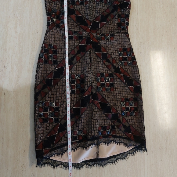 Greylin Burgundy Black Lace Sequin Beaded Detail Bodycon Halter New Years Dress - Picture 12 of 12